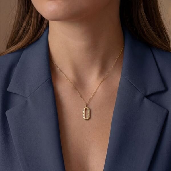 Taş Detaylı Ataç Form Kişiye Özel Harfli Kolye | Altın