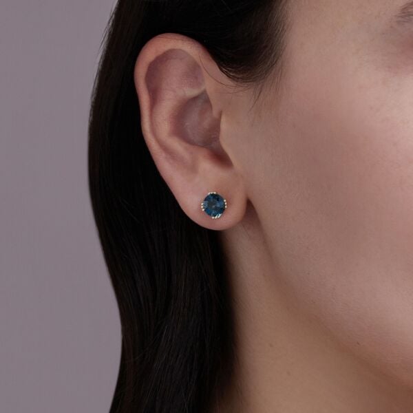 London Blue Topaz Küpe