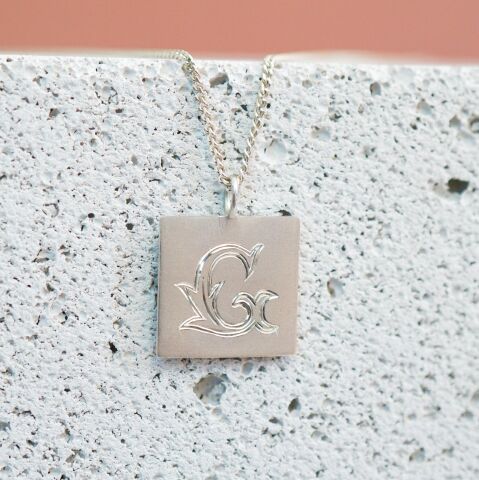 Monogram Harf Kolye