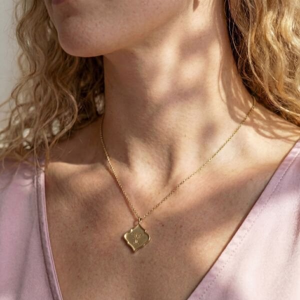 Monogram Harf Kolye No: 02 | Altın